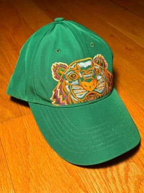 KENZO Tiger Logo Baseball Hat